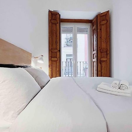 Apartamento Privado De Diseno En Pleno Centro - Atocha Appartamento Madrid Esterno foto