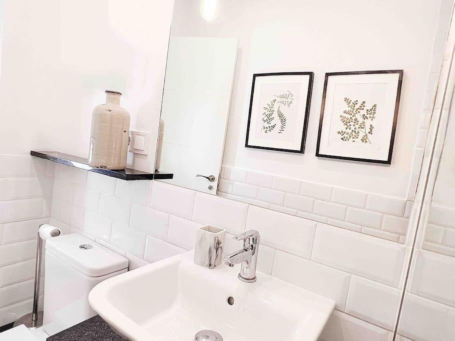 Apartamento Privado De Diseno En Pleno Centro - Atocha Appartamento Madrid Esterno foto