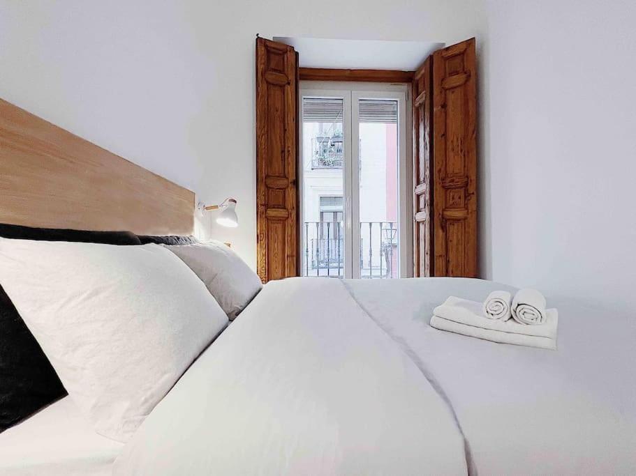 Apartamento Privado De Diseno En Pleno Centro - Atocha Appartamento Madrid Esterno foto